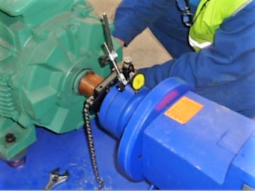 Alignement méthode au comparateur | Alignement des pompes