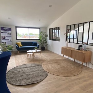 salle%20d%C3%A9tente%20locaux